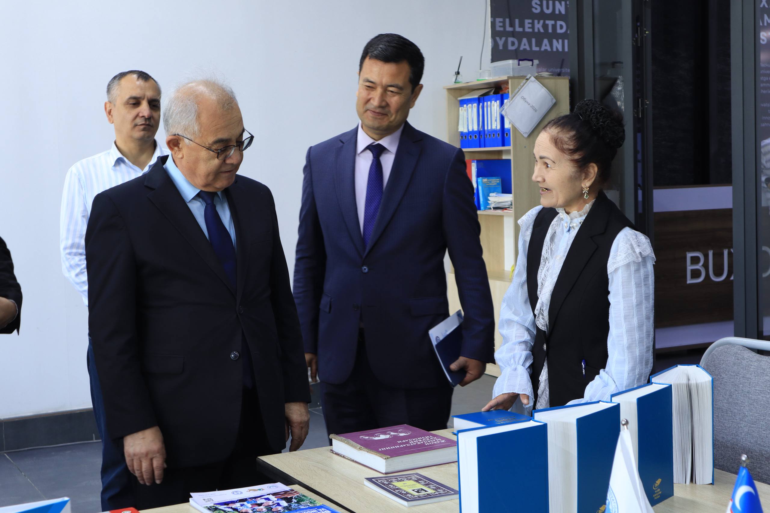 Прибытие гостей в университет